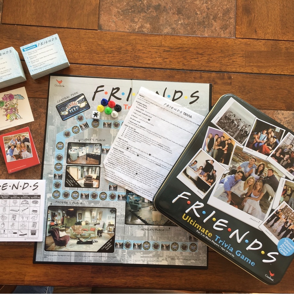Friends ultimate trivia board game. Complete.